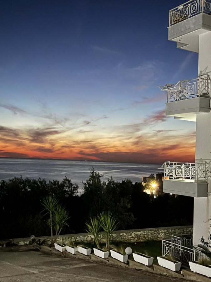 Villa 61 Sea And Sunset View Dhërmi Exteriér fotografie